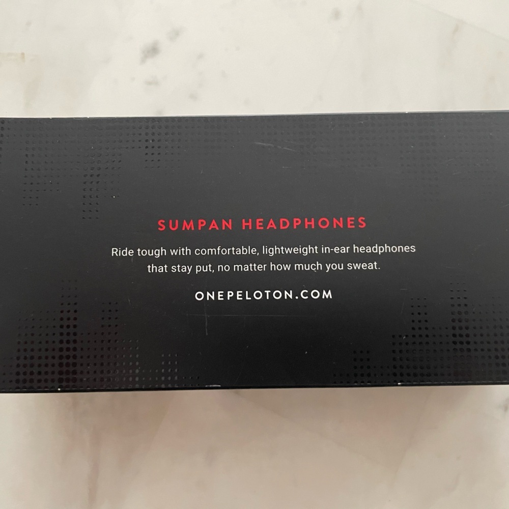 New Peloton Black Earbud Headphones with Microphone - Picture 3 of 3